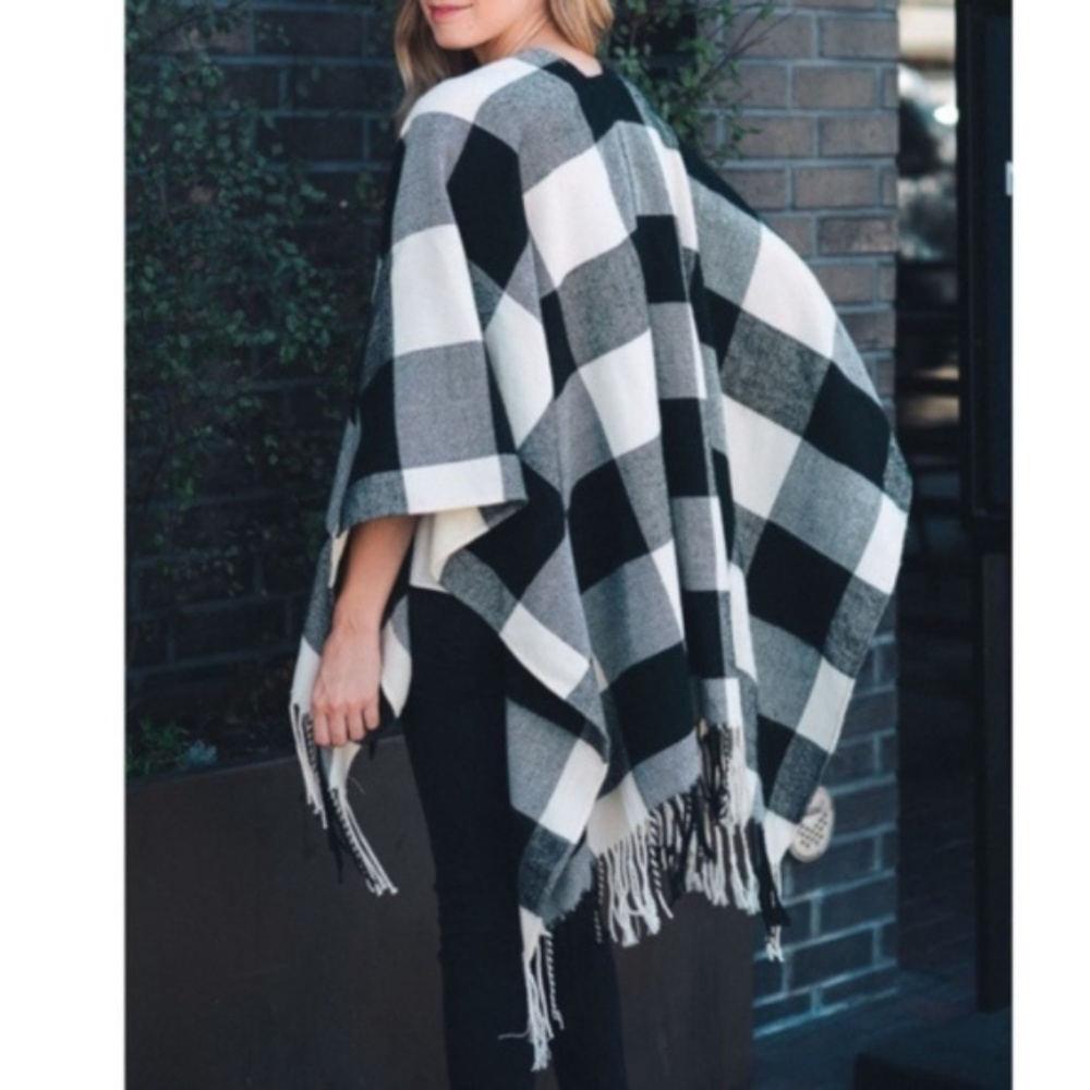 Soft Buffalo Print Poncho Cardigan - Picture 2 of 2